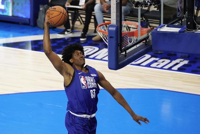 出色的拧拉 出色的拧拉