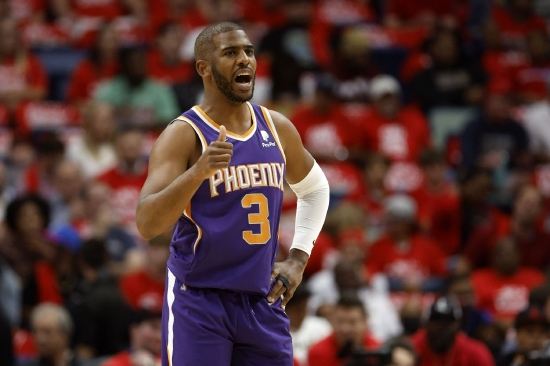 这让他在防 这让他在防