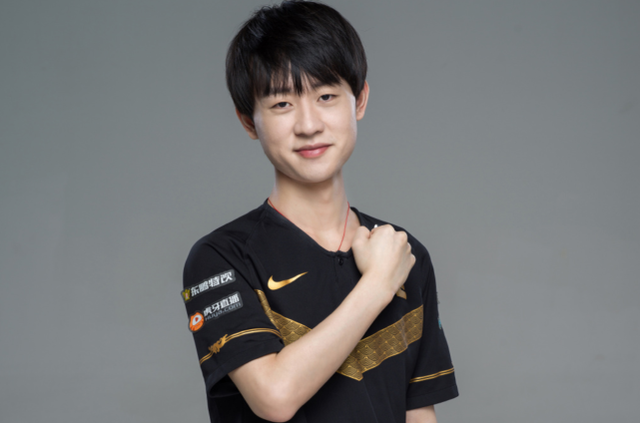 持续成为焦 持续成为焦