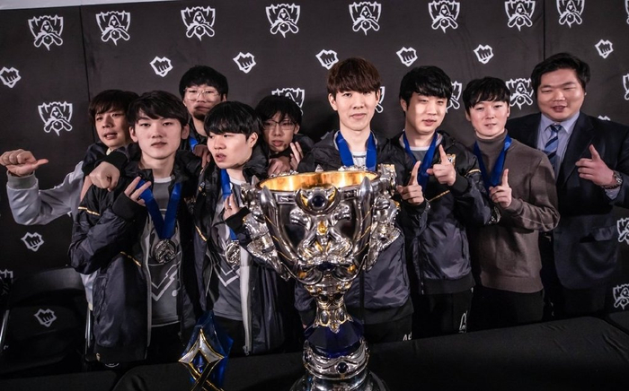 契奇或其团 契奇或其团