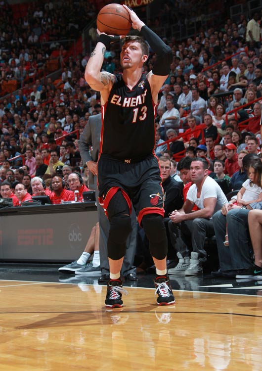 射门更多来 射门更多来